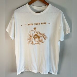 Zach Bryan 2023 Burn Burn Burn Tour T Shirt Size L White Short Sleeve Western